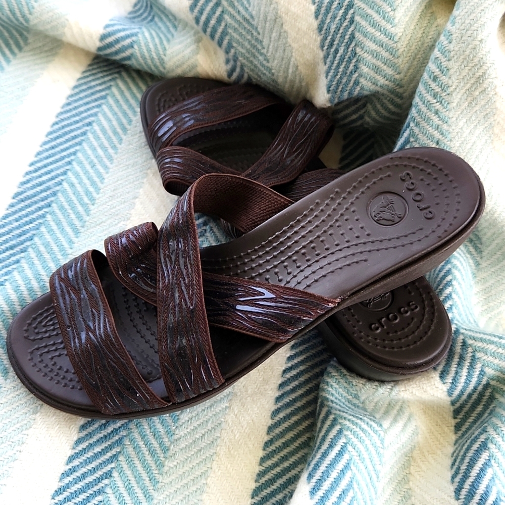 Crocs- Brown Wedge Sandals